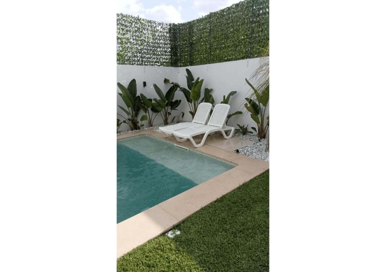 Luxueuse En Famille